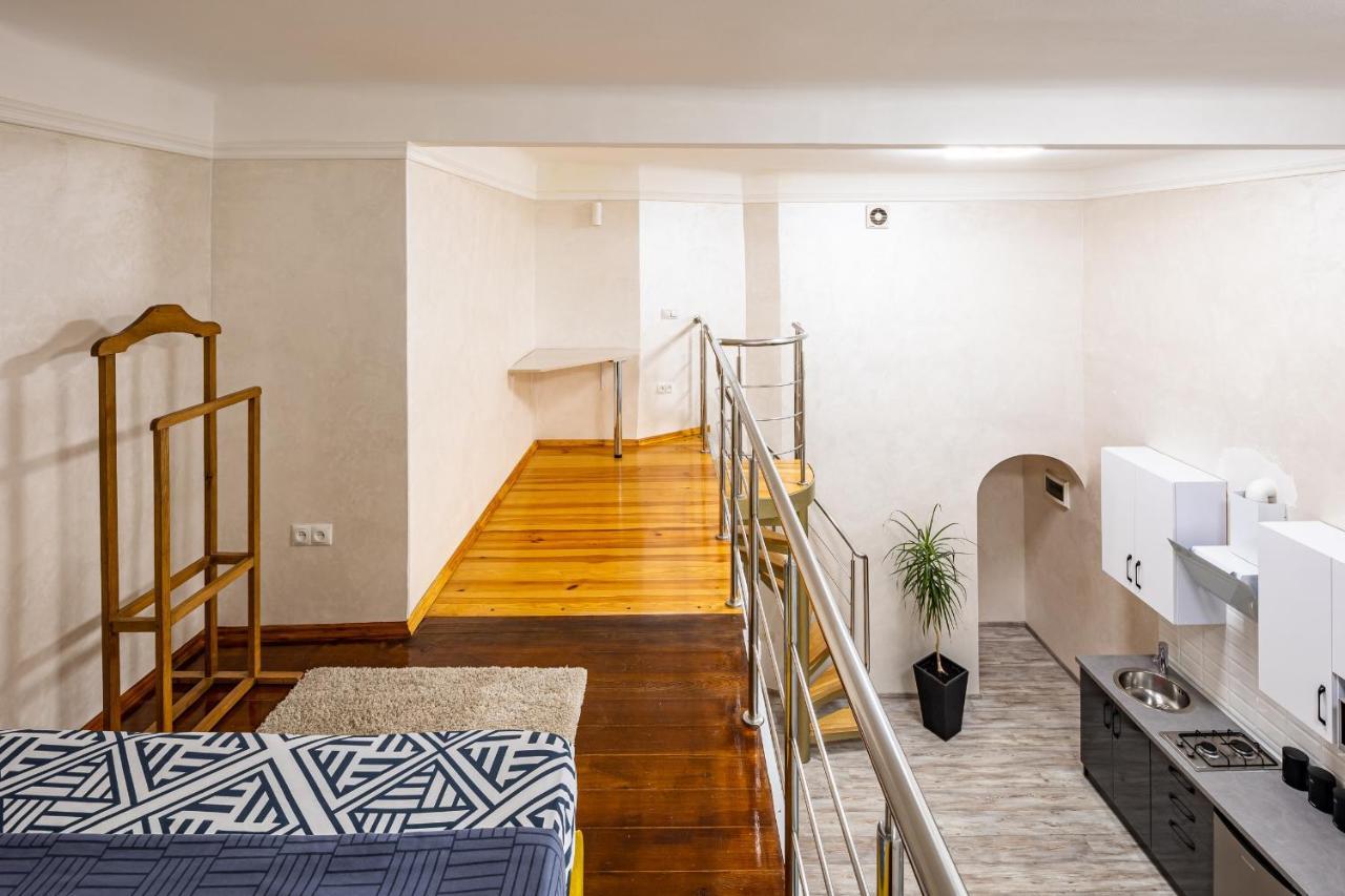 לבוב Apartment On Kovzhuna Street מראה חיצוני תמונה